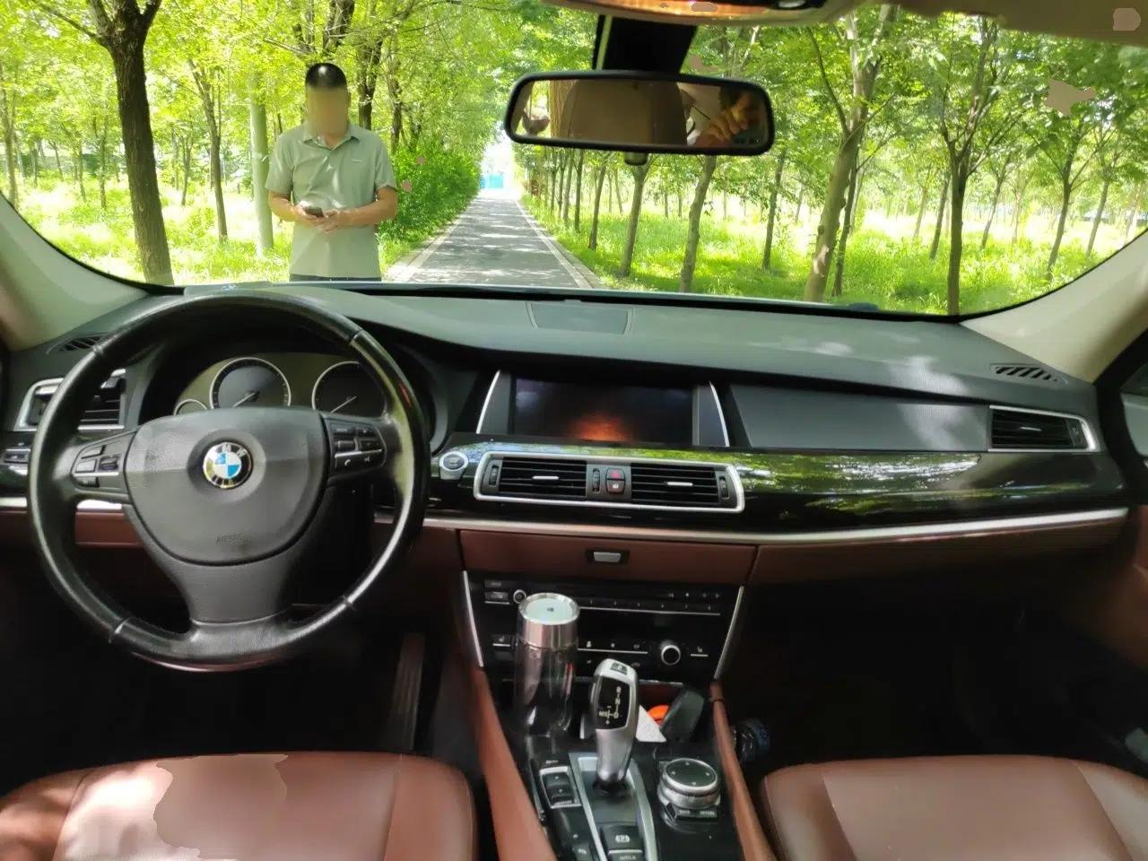 BMW 5 Series GT 2014 528i Leading Model — миниатюра 9