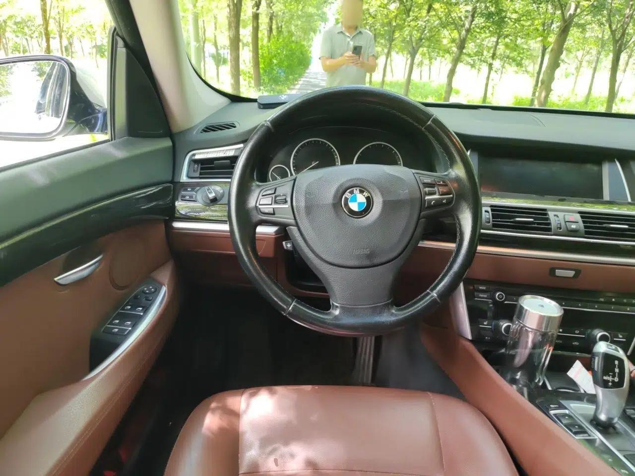 BMW 5 Series GT 2014 528i Leading Model — миниатюра 10