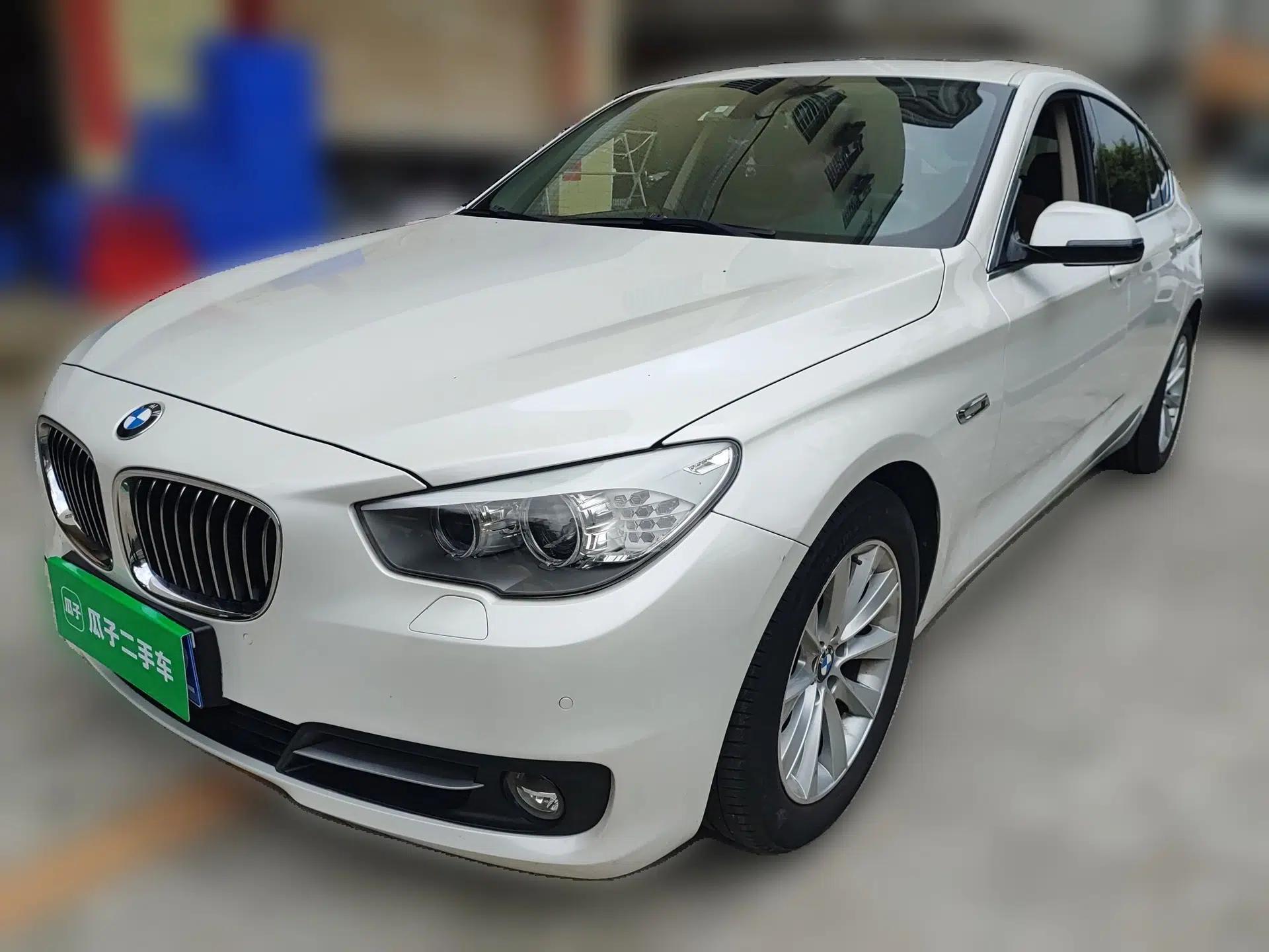 BMW 5 Series GT 2015 528i Leading Model — миниатюра 1