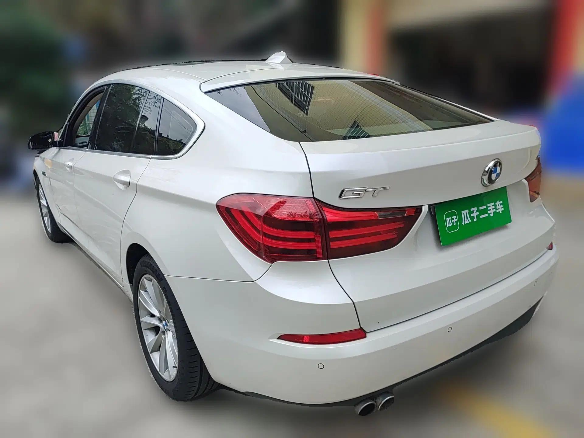 BMW 5 Series GT 2015 528i Leading Model — миниатюра 4