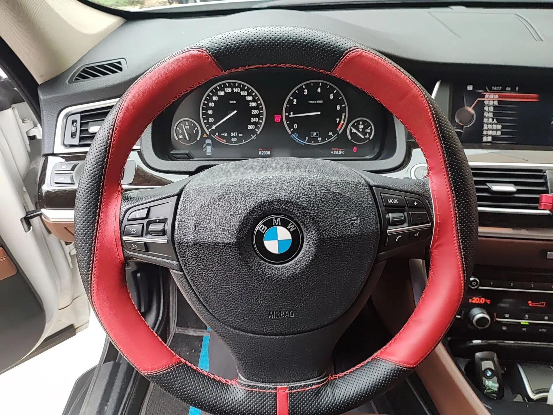 BMW 5 Series GT 2015 528i Leading Model — миниатюра 10