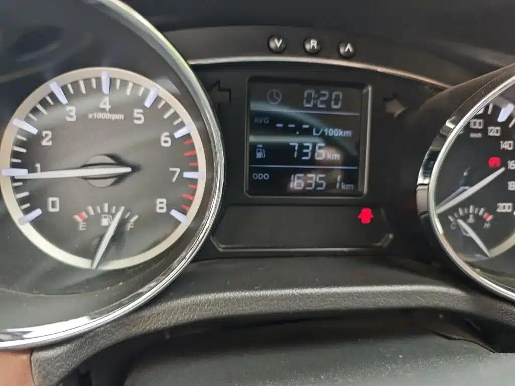 JAC V7 2018 2.0L 2WD Luxury Long Wheelbase HFC4GA3-3D — миниатюра 5