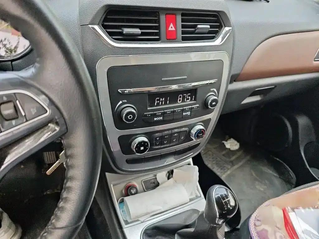 JAC V7 2018 2.0L 2WD Luxury Long Wheelbase HFC4GA3-3D — миниатюра 6
