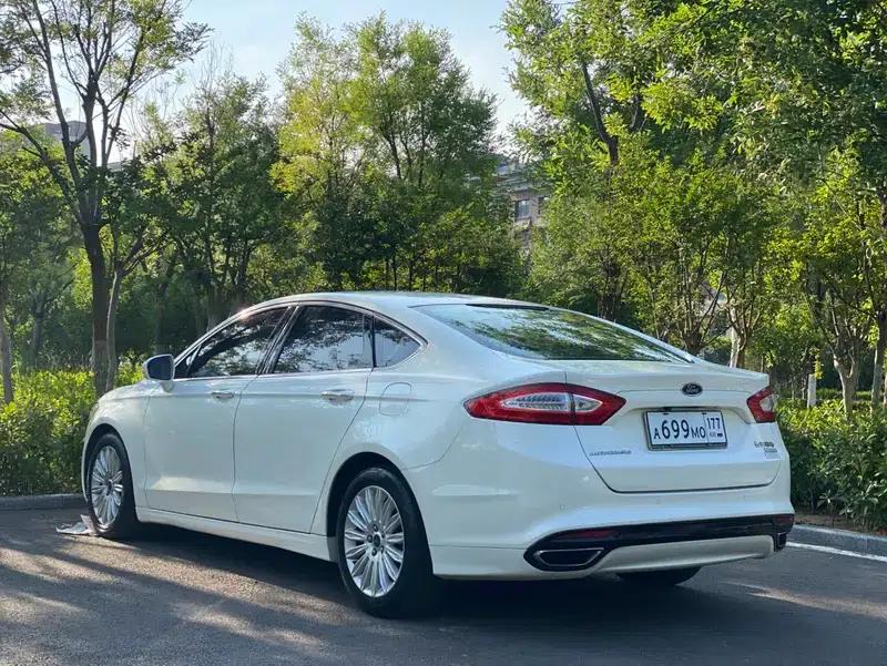 2013 Ford Mondeo 2.0L GTDi200 Luxury — миниатюра 4