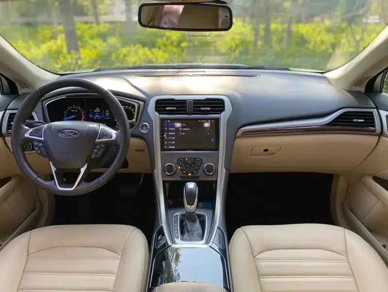 2013 Ford Mondeo 2.0L GTDi200 Luxury — миниатюра 10