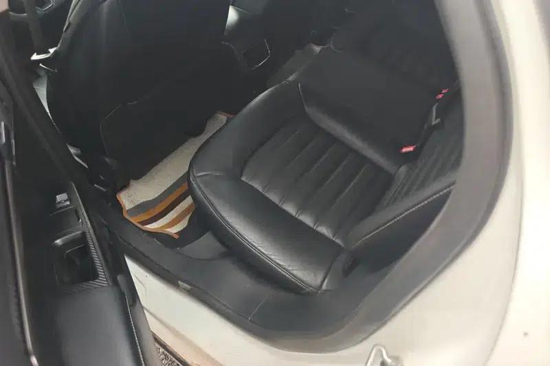 2017 Ford Mondeo EcoBoost 180 Luxury — миниатюра 12