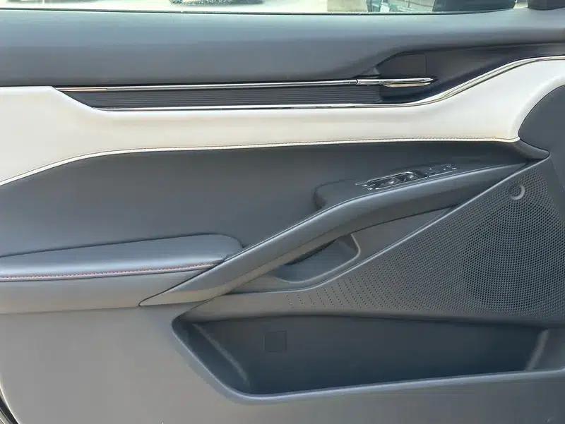 2022 Ford Mondeo Facelift EcoBoost 245 Luxury — миниатюра 12