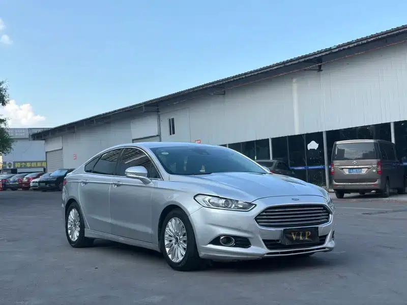 2013 Ford Mondeo 2.0L GTDi200 Fashion Edition — миниатюра 3