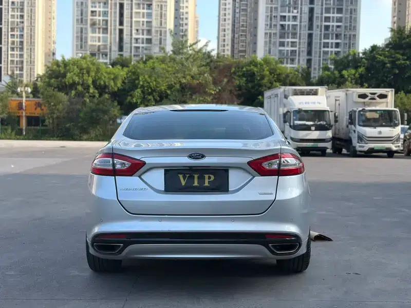 2013 Ford Mondeo 2.0L GTDi200 Fashion Edition — миниатюра 5