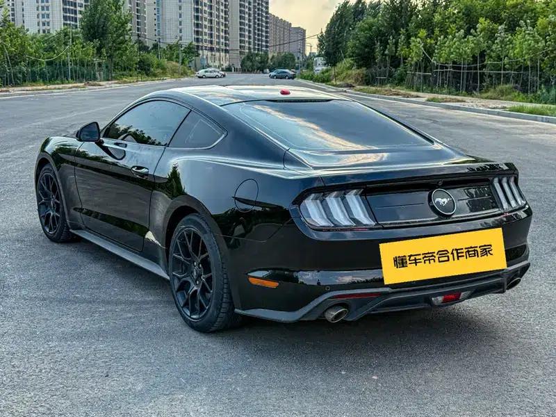 2019 Mustang 2.3T EcoBoost — миниатюра 4