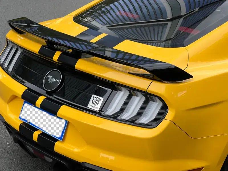 2020 Mustang 2.3T EcoBoost Obsidian Phantom Special Edition — миниатюра 6