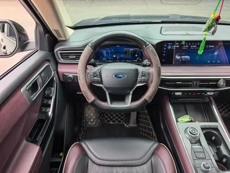 2023 Ford Explorer EcoBoost 285 AWD Titanium Edition 7-Seater — миниатюра 16
