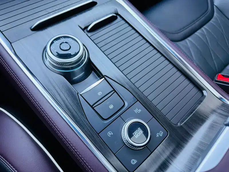 2023 Ford Explorer EcoBoost 285 AWD Titanium Edition (6-seater) — миниатюра 13