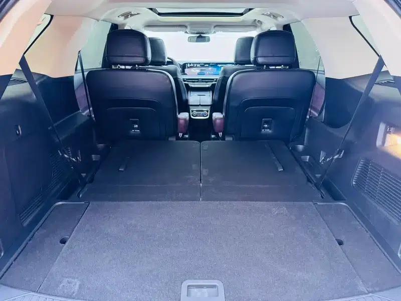 2023 Ford Explorer EcoBoost 285 AWD Titanium Edition (6-seater) — миниатюра 21