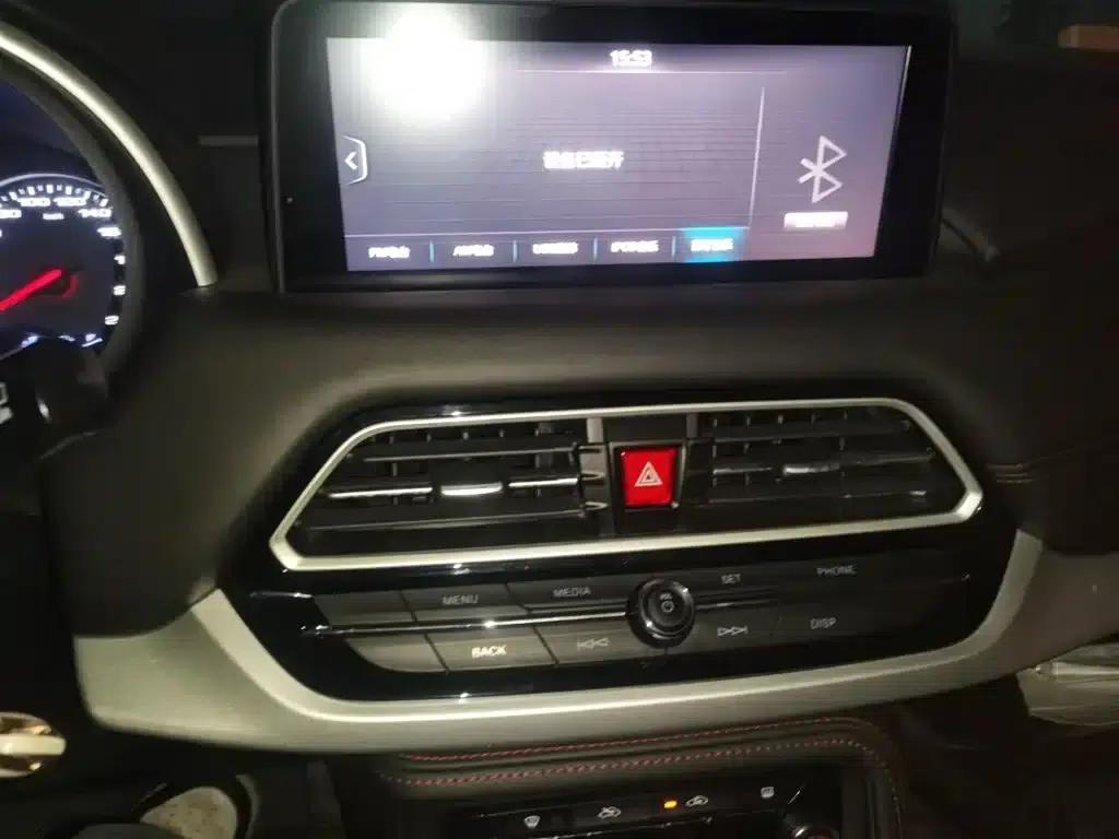 Refine R3 2018 1.6L Manual Deluxe Edition — миниатюра 14