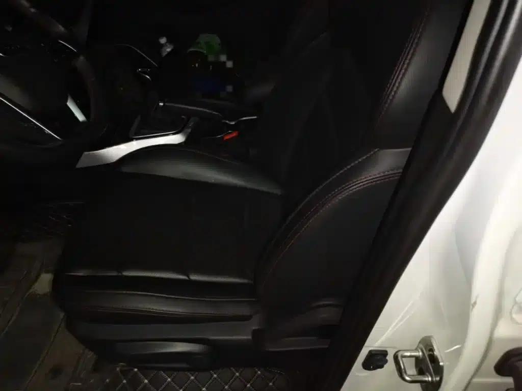Refine R3 2018 1.6L Manual Deluxe Edition — миниатюра 16