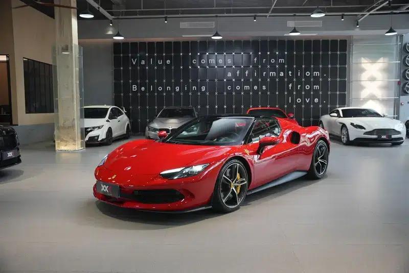 Ferrari 296 2021 3.0T V6 GTB — миниатюра 1