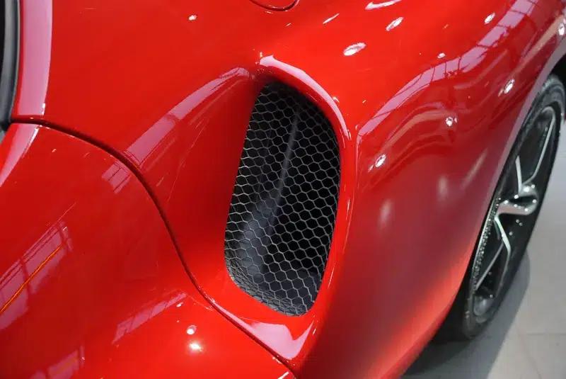 Ferrari 296 2021 3.0T V6 GTB — миниатюра 11