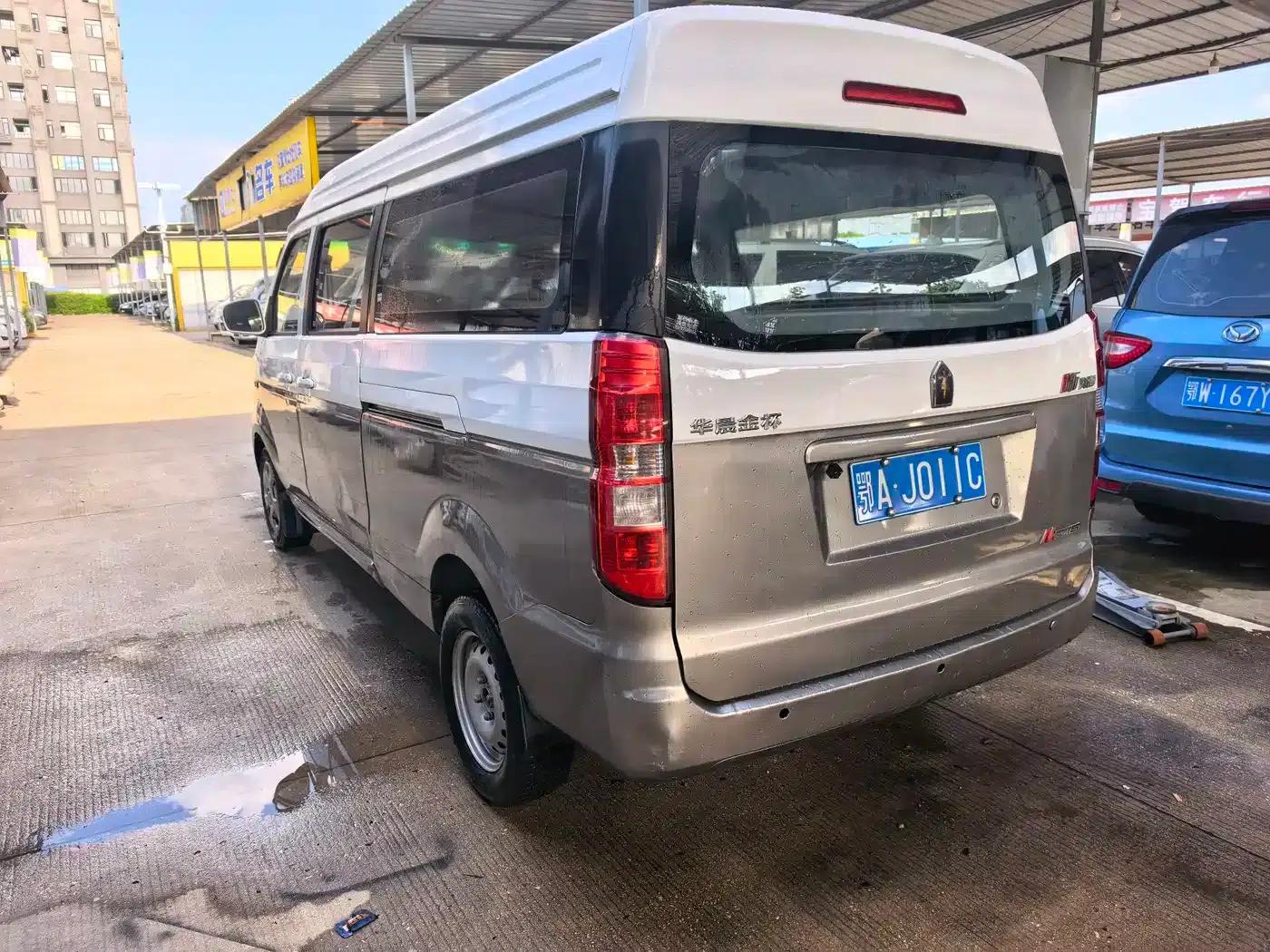 New Hiace X30L 2019 1.5L Wealth Edition National VI SWC15M — миниатюра 5