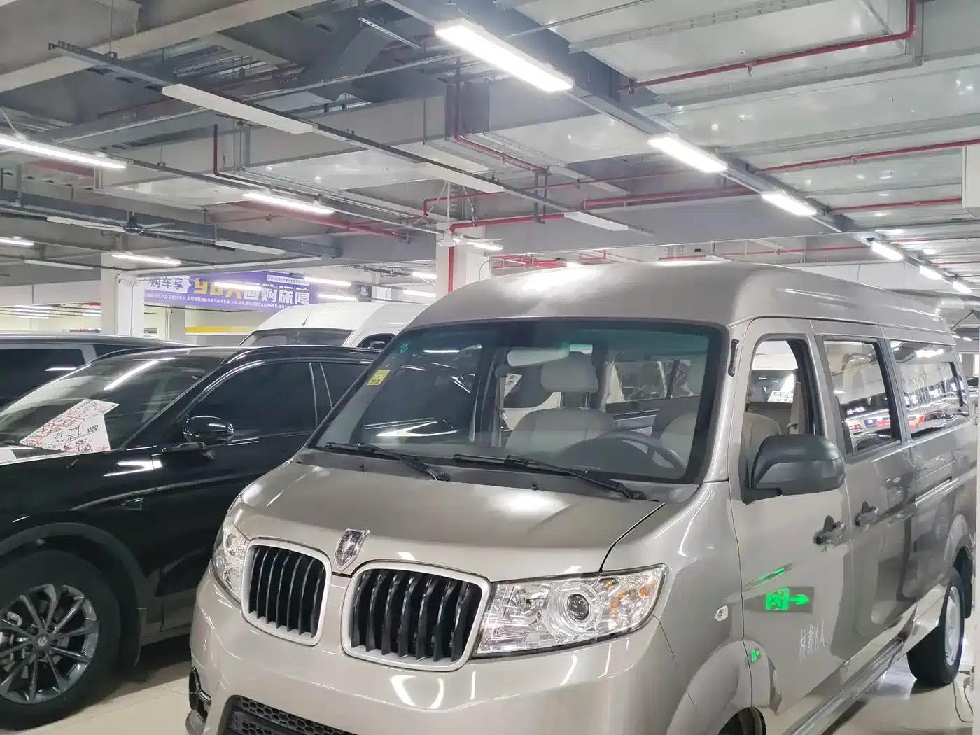 New Hiace X30L 2019 1.5L Wealth Edition National VI SWC15M — миниатюра 3