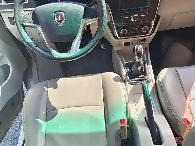 New Hiace X30L 2018 1.5L Wealth Edition DLCG14 — миниатюра 4
