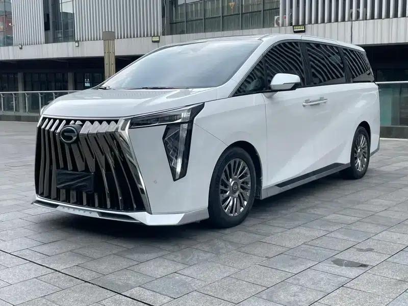 Trumpchi M8 2023 Master Series 2.0TGDI Flagship Edition — миниатюра 1