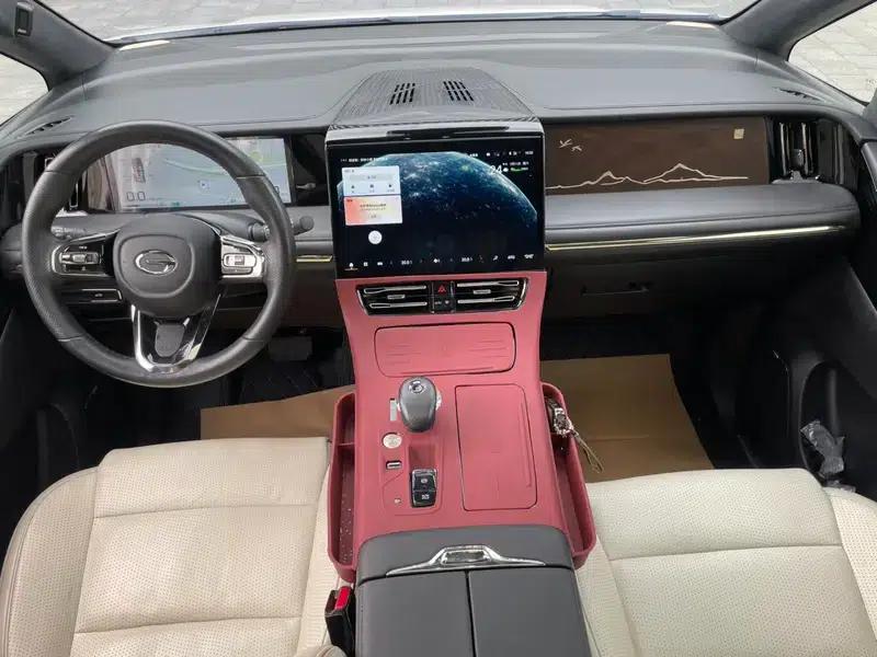 Trumpchi M8 2023 Master Series 2.0TGDI Flagship Edition — миниатюра 12