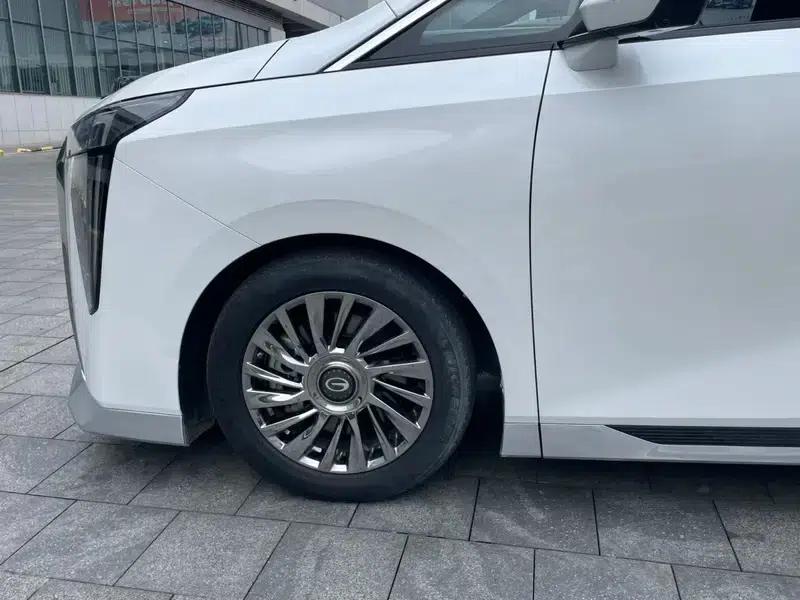 Trumpchi M8 2023 Master Series 2.0TGDI Flagship Edition — миниатюра 8