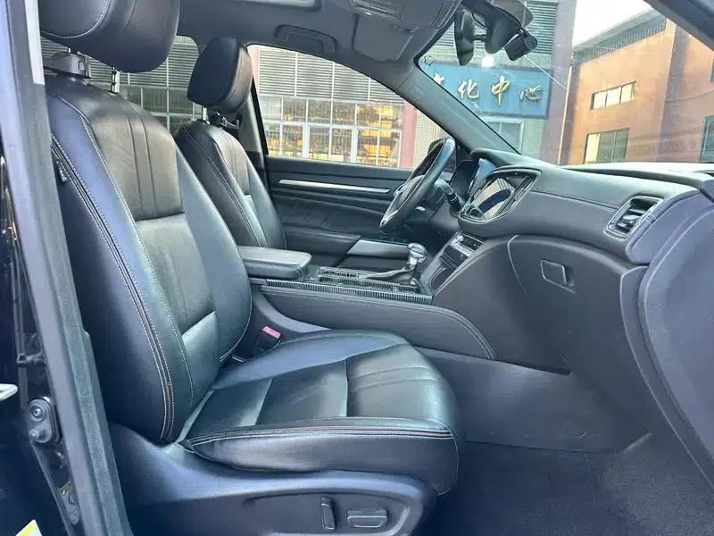 Trumpchi GS8 2020 390T 2WD Luxury Edition 7-Seater — миниатюра 9