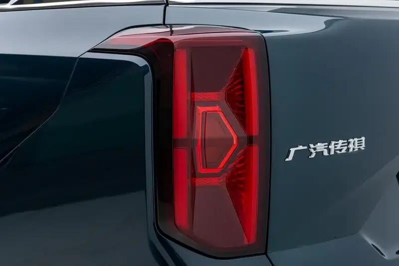 Trumpchi GS8 2022 Navigator Series 2.0TGDI 2WD Premium Edition 7-Seater — миниатюра 13