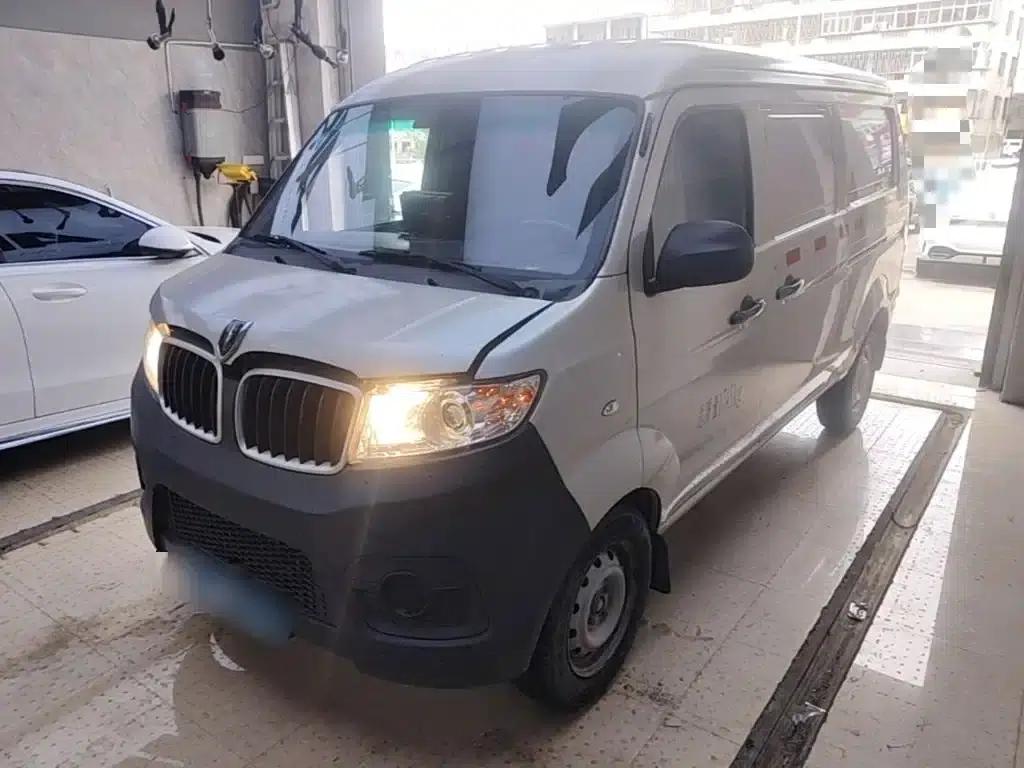 Little Sea Lion X30 2021 Model 1.5L Wealth-Type Van (National VI Emission Standard) SWC15M — миниатюра 2