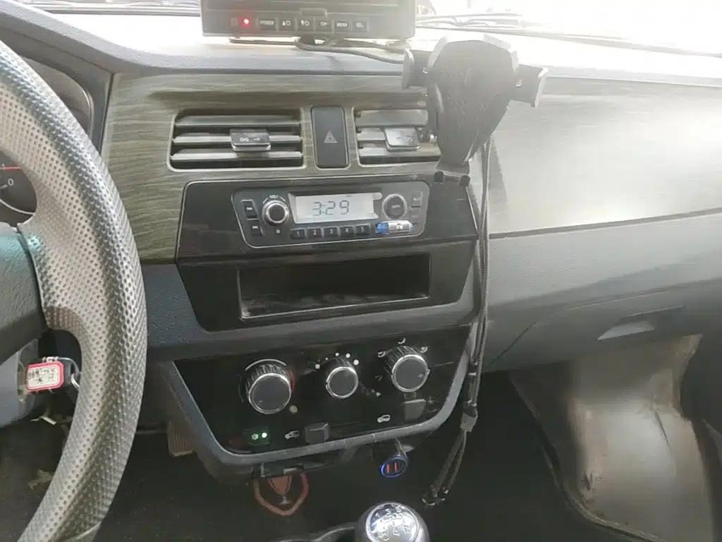 Little Sea Lion X30 2021 Model 1.5L Wealth-Type Van (National VI Emission Standard) SWC15M — миниатюра 13