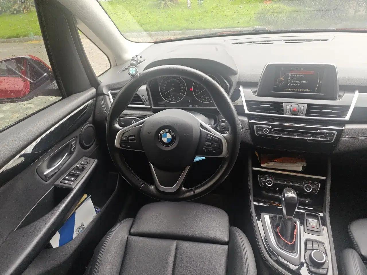 BMW 2 Series Active Tourer 2016 218i Sports Design Package — миниатюра 10