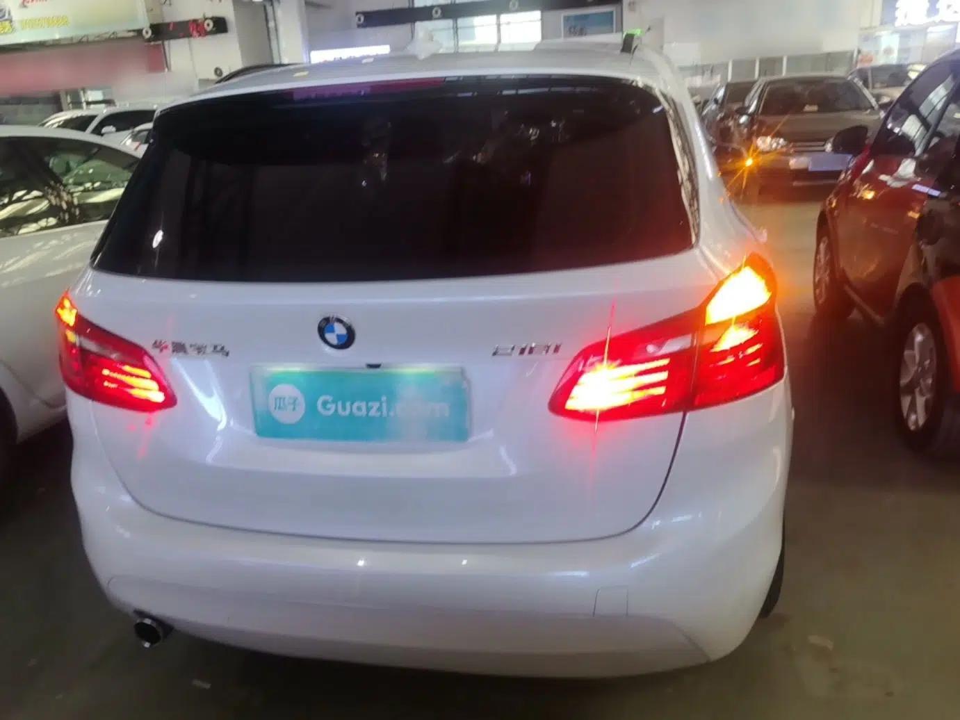 BMW 2 Series Active Tourer 2016 218i Fashion Model — миниатюра 5