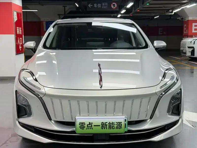 Hongqi E-QM5 2022 Model, 431km Charging Range Enjoy Edition, 5 Seats — миниатюра 2