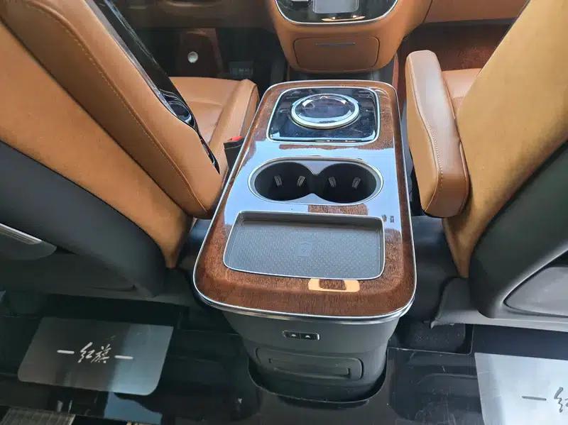 Hongqi HQ9 2022 Intelligent Flagship Edition — миниатюра 10