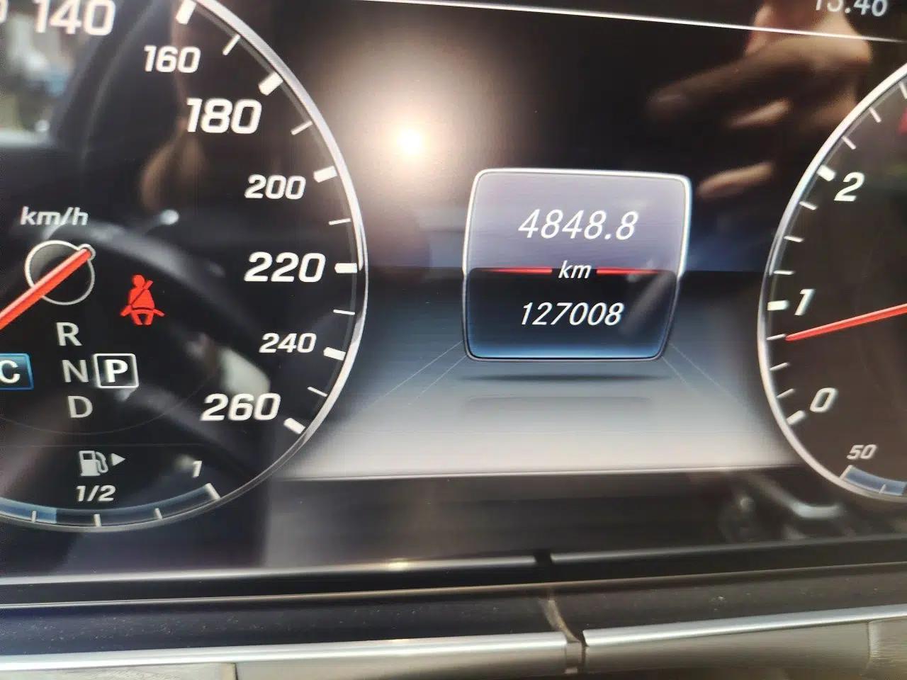 Mercedes-Benz E-Class 2016 E 200 L Sport Edition — миниатюра 12