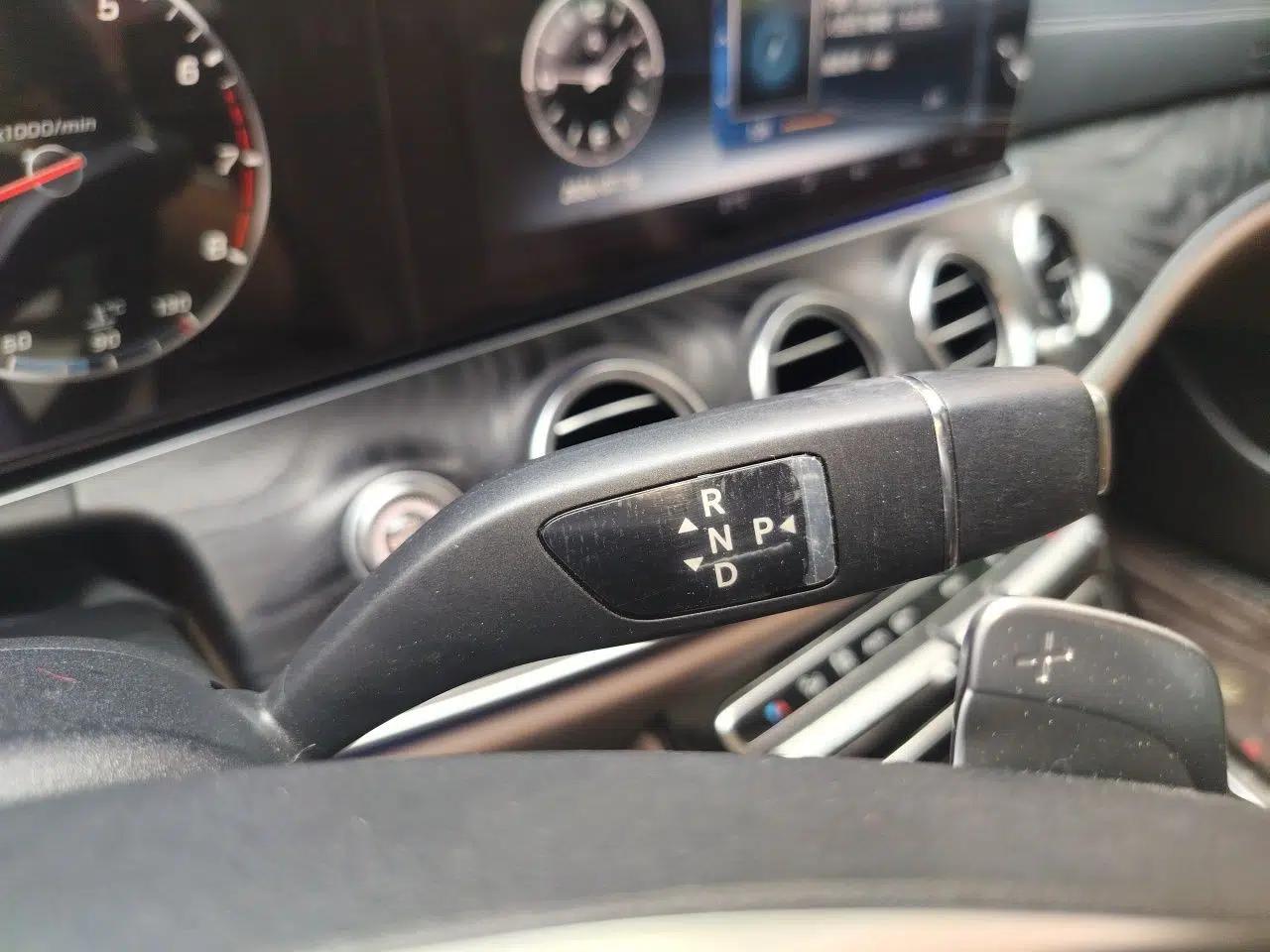 Mercedes-Benz E-Class 2016 E 200 L Sport Edition — миниатюра 14