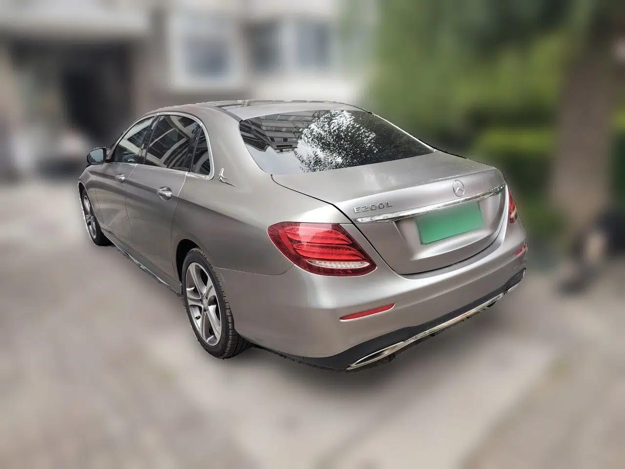 Mercedes-Benz E-Class 2016 E 200 L Sport Edition — миниатюра 4
