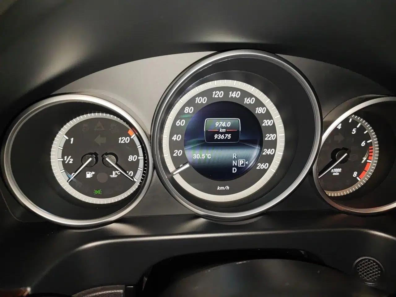 Mercedes-Benz E-Class 2015 E 320 L — миниатюра 12