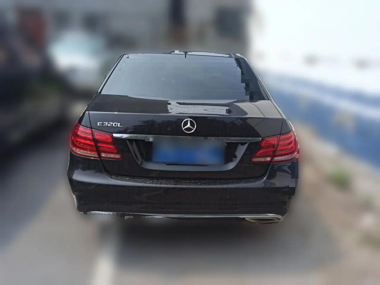 Mercedes-Benz E-Class 2015 E 320 L Sport Edition — миниатюра 5
