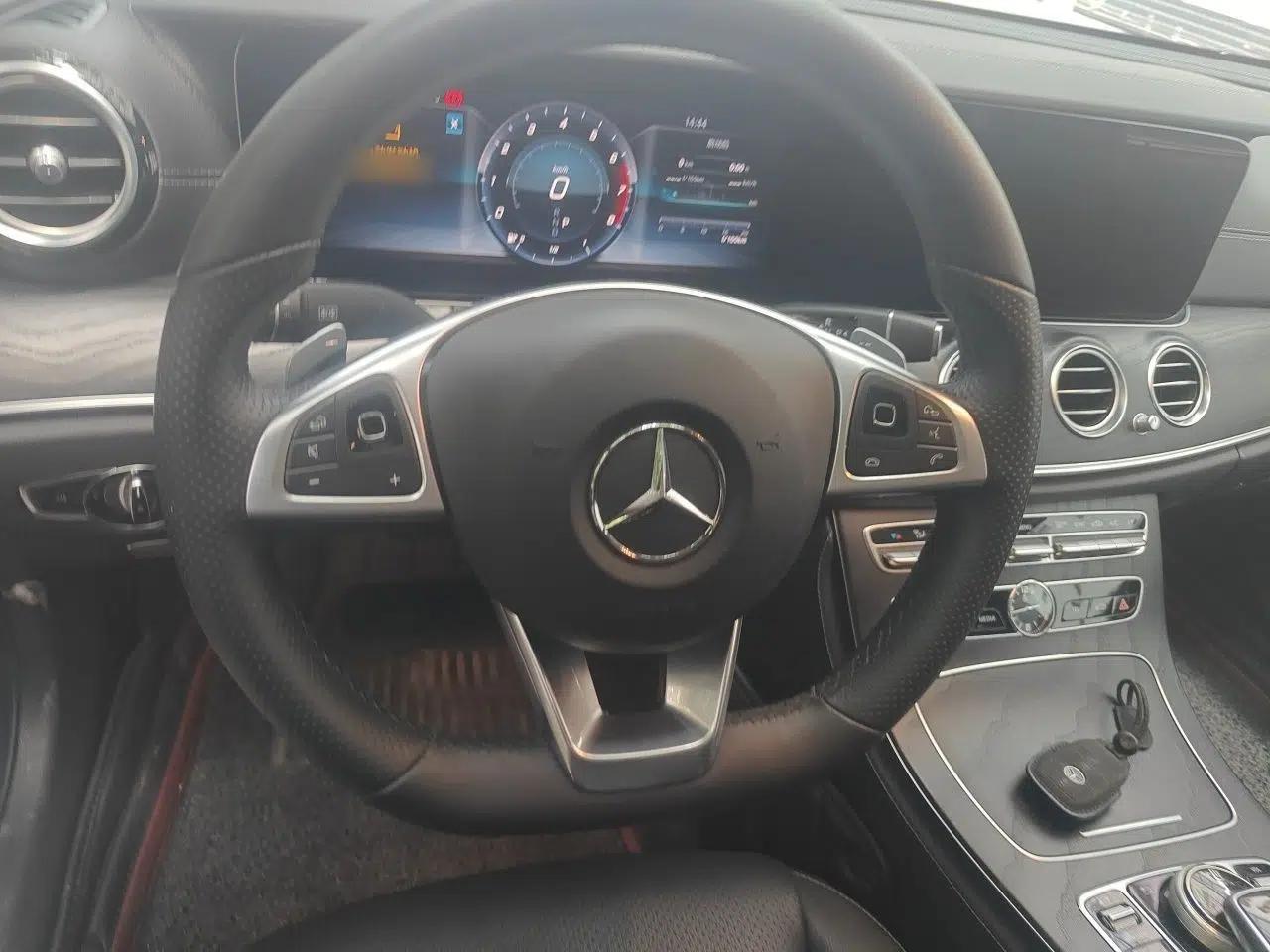 Mercedes-Benz E-Class 2018 Restyled E 300 L Sporty and Stylish Edition — миниатюра 10