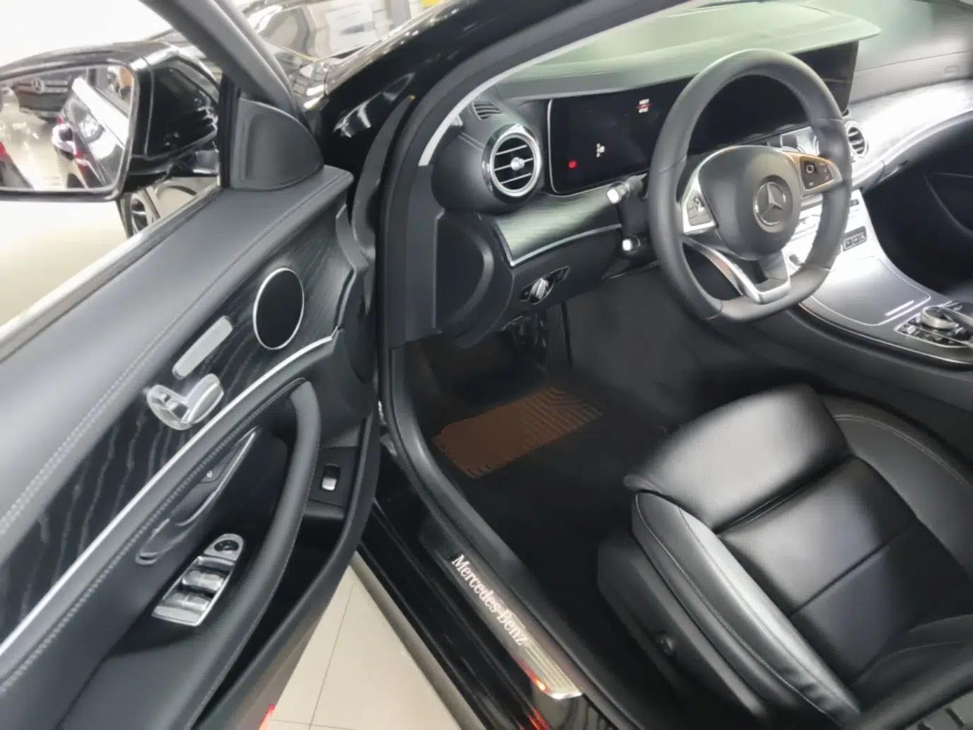 Mercedes-Benz E-Class 2018 Facelift E 200 L Sport Edition — миниатюра 18