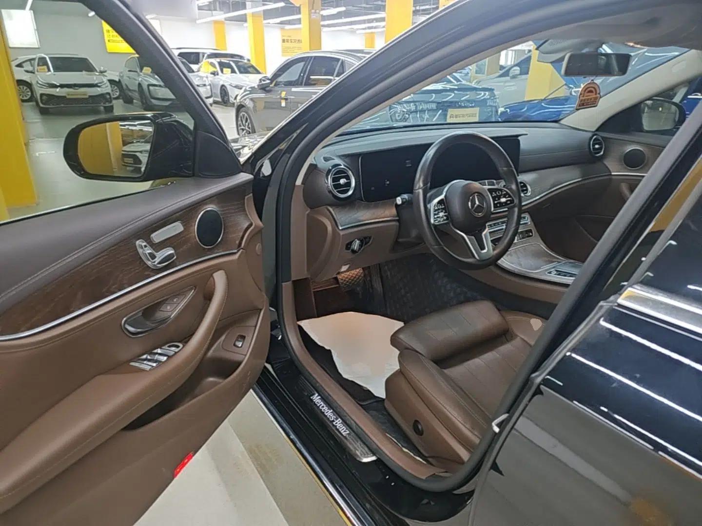 Mercedes-Benz E-Class 2019 E 260 L — миниатюра 18