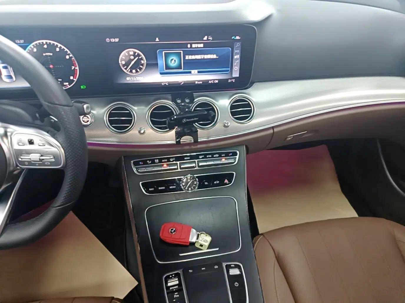 Mercedes-Benz E-Class 2019 E 260 Sport Edition 4MATIC — миниатюра 15