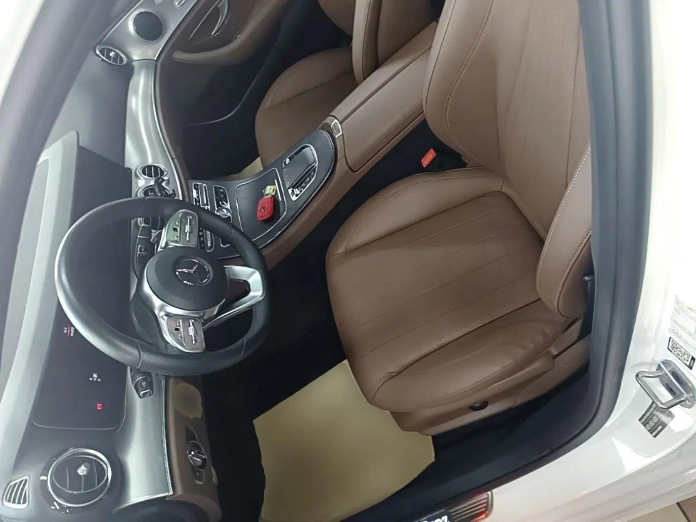 Mercedes-Benz E-Class 2019 E 260 Sport Edition 4MATIC — миниатюра 17