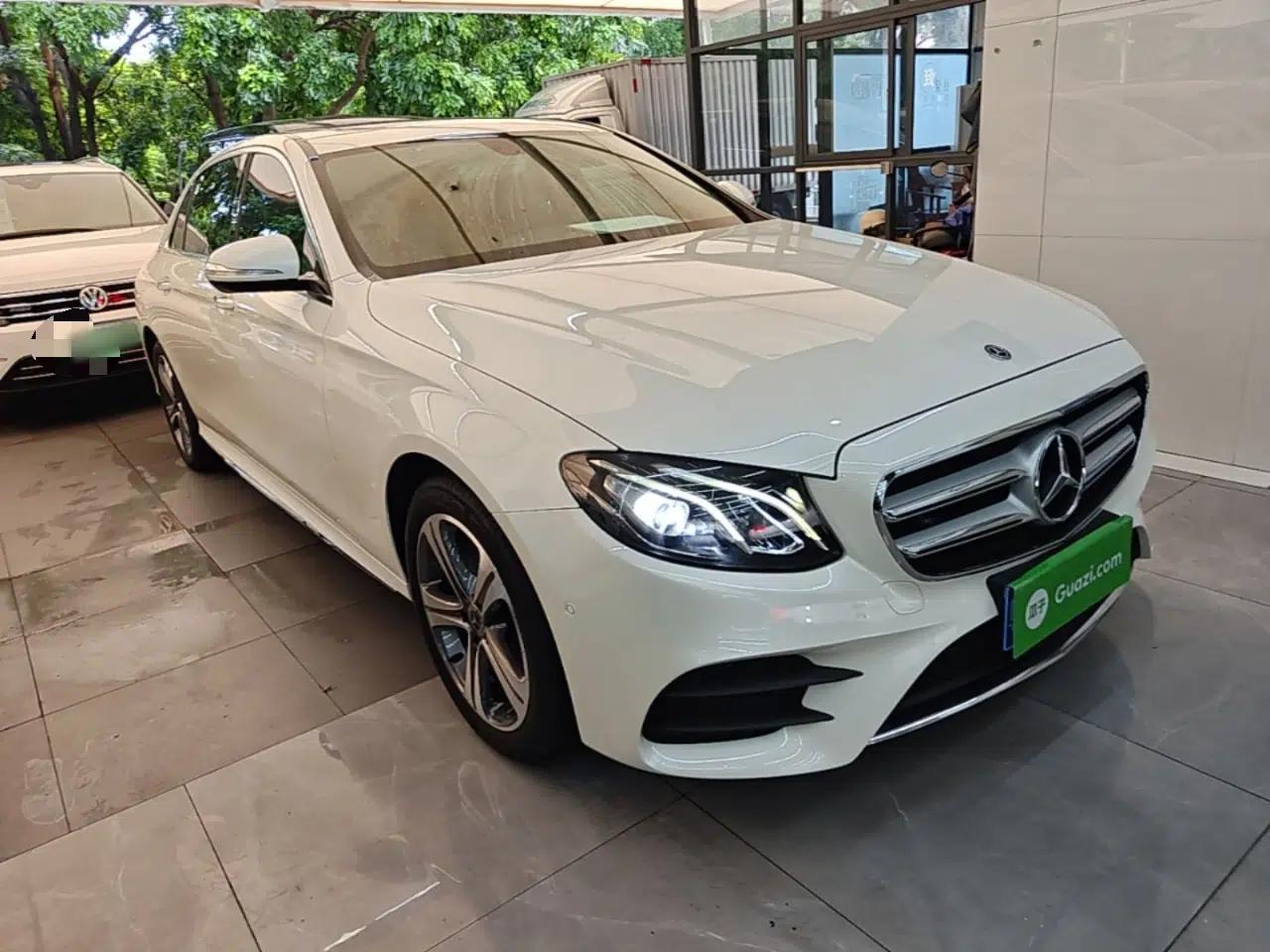 Mercedes-Benz E-Class 2018 E 200 L Sport Edition — миниатюра 3
