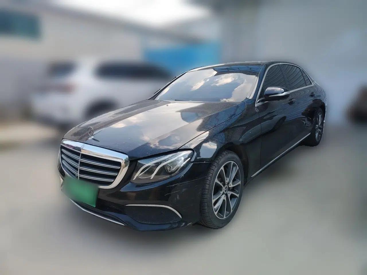 Mercedes-Benz E-Class 2018 Facelifted E 300 L Stylish Version — миниатюра 1