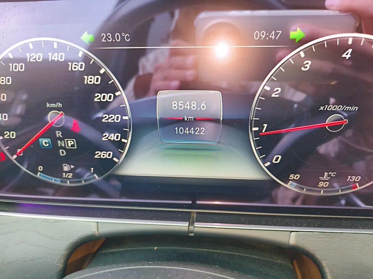 Mercedes-Benz E-Class 2018 Facelift E 200 L Sport 4MATIC — миниатюра 12