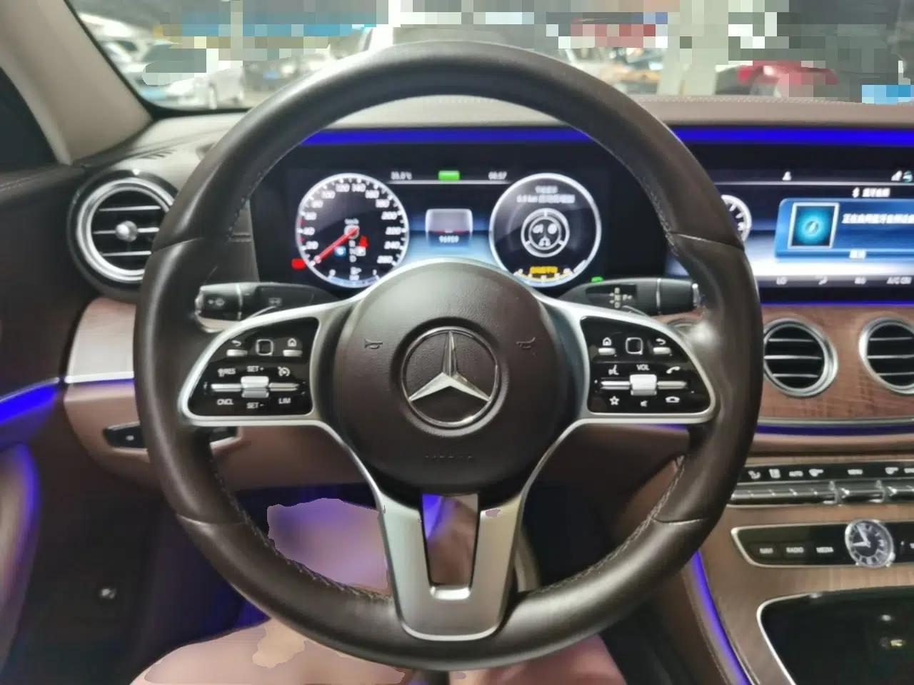 Mercedes-Benz E-Class 2020 Facelift E 260 L — миниатюра 13